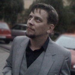 Виктор